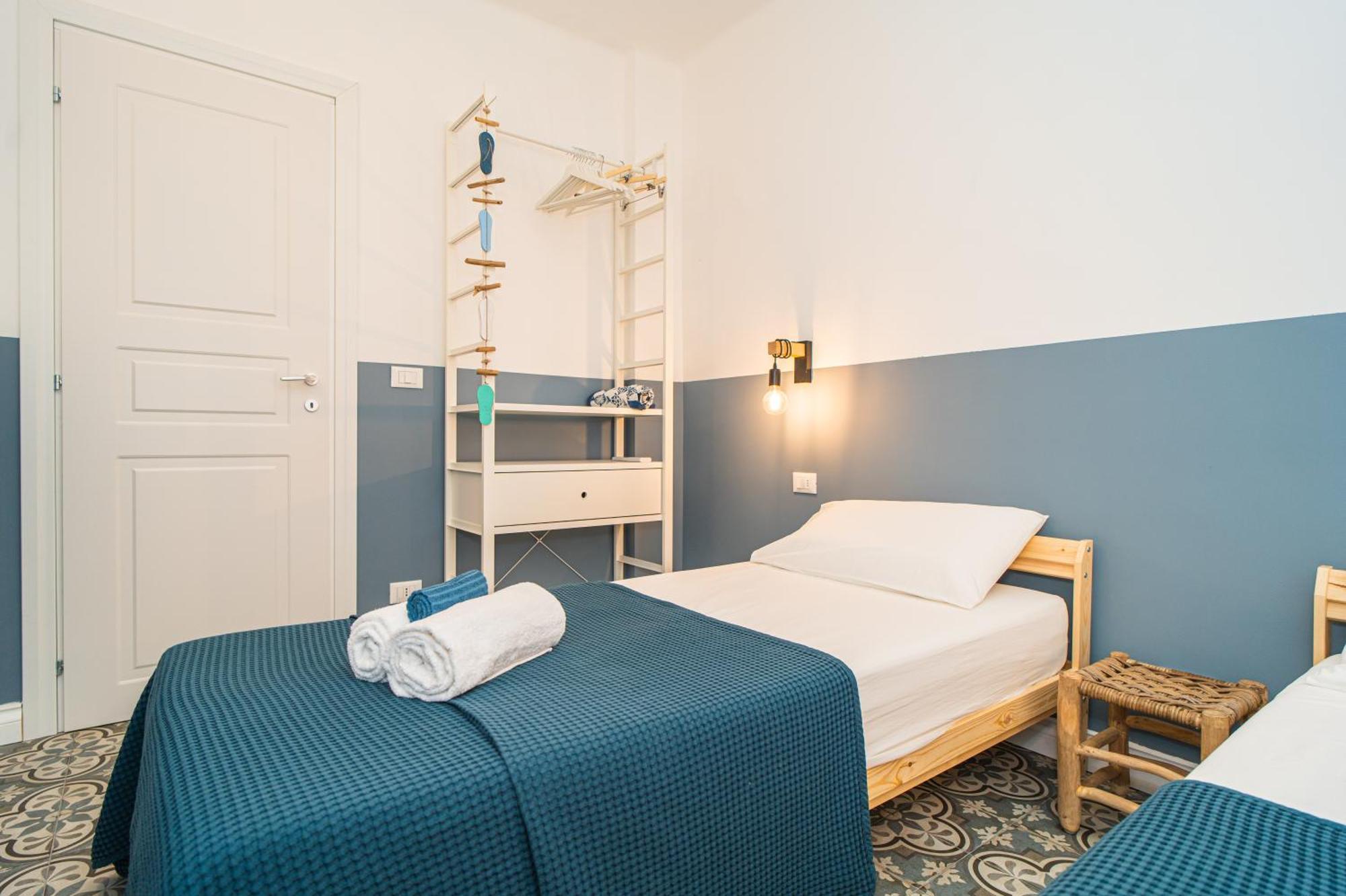 H H Moneglia Il Vicolo Apartment Luaran gambar